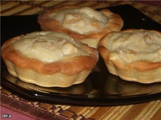Ватрушки с творогом, яблоками и корицей