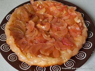 Милопита (яблочный пирог)
