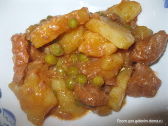 Мясное рагу, которое готовится само по себе