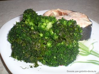 Брокколи с лимонным соусом