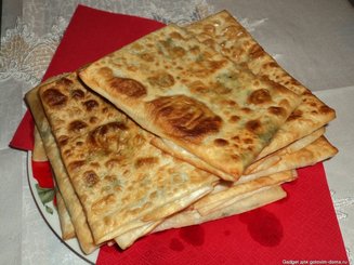 Ека или Горячая закуска из лаваша с сыром и зеленью