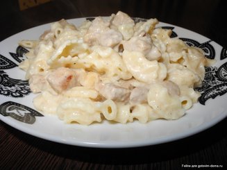 Хингане (макароны с мясом)