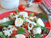 Гречневый салат с перепелиными яйцами