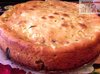 Пирог на сметане с яблоками и изюмом