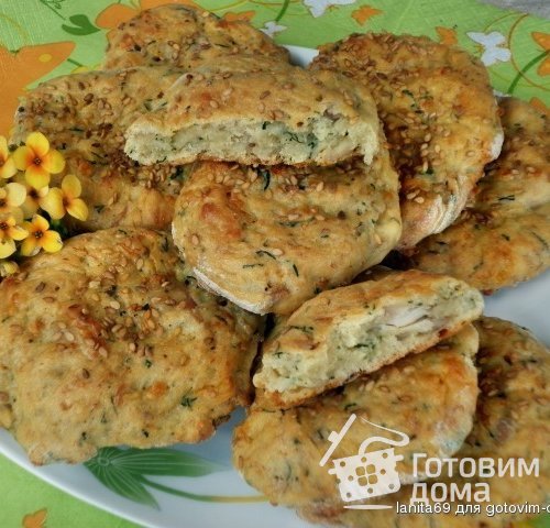 Сырные лепёшки с курицей