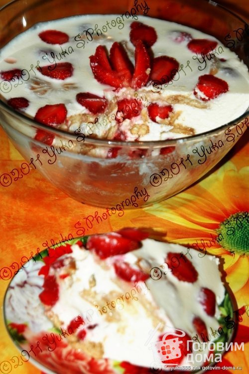 Творожное желе с клубникой
