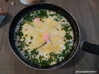 Яйца в соусе