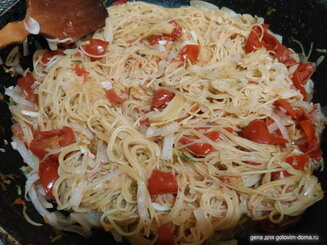 One Pan Pasta (паста и соус в одной сковороде)