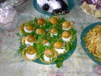 Фаршированные яйца "Боровички"