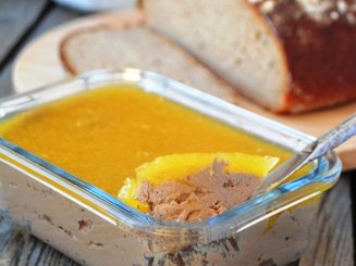 Паштет из печени с апельсиновым желе