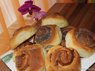 Булочки-бриоши с кремом патисьер