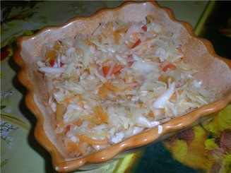 Капуста на зиму (но съедатся ещо до зимы)