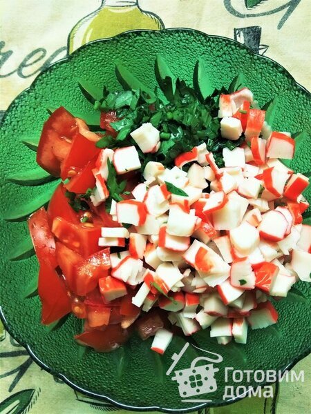Легкий салат с крабовыми палочками и майонезом &quot;Махеев&quot; фото к рецепту 3