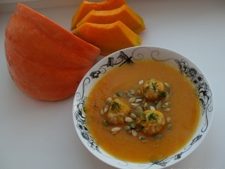 Тыквенный суп-пюре с фрикадельками "Солнечное утро"