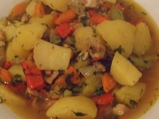 Овощное рагу с картофелем и курицей