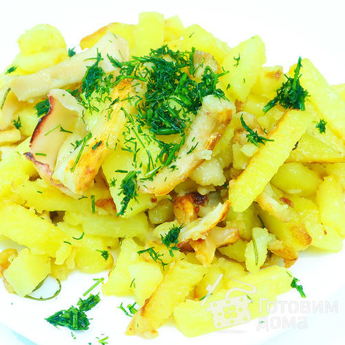 Картошка с кальмаром в мультиварке