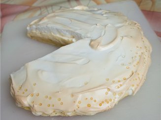 Воздушный пирог с творожной начинкой