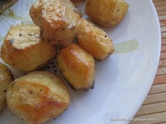 Печеный картофель "По-кипрски"