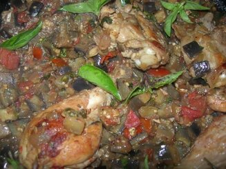 Курица по-итальянски с овощным рагу