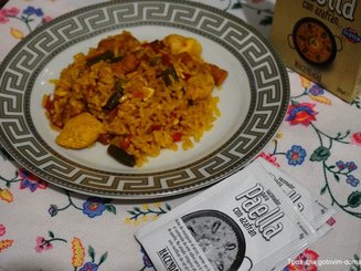 Паэлья с курицей и Чоризо