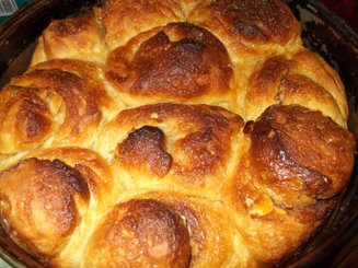 Сахарные булочки с медовой глазурью "Roulé au miel"