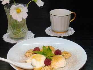 Странгисто ме мели (греческий йогурт с мёдом и орехами)