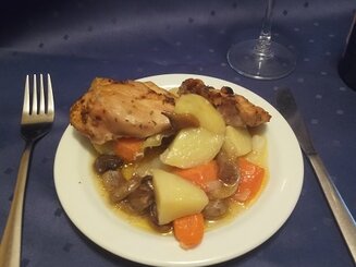 Фазан запеченный в духовке с грибами и овощами