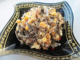 Салат с морской капустой " Семейный"