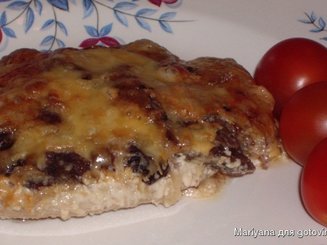 Запеченная свинина с грибами