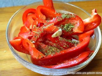 Три закуски из сыра Фета и перца