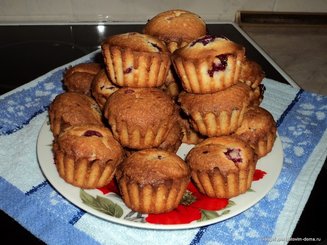 Творожные  кексы с ягодами