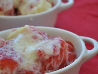 Ньокки с клубникой и сыром