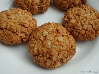 Кокосовое и миндальное овсяное печенье