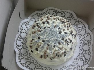 Пасхальный морковный торт с апельсиновым кремом