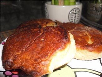 Пышные оладушки на дрожжах