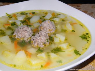 Картофельный суп с фрикадельками