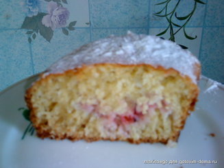 Маффины с красной смородиной и маком