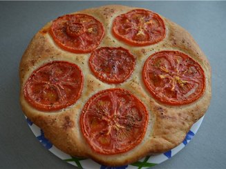 Пирог с томатами и базиликом