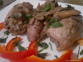 Крученики из свинины с грибами
