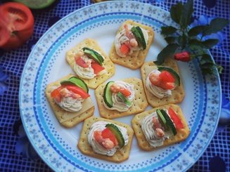 Крекеры с творожным сыром
