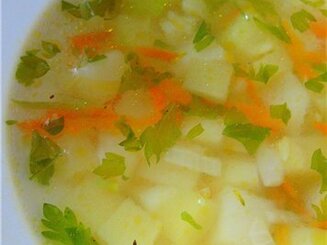 Суп с кабачками и сыром