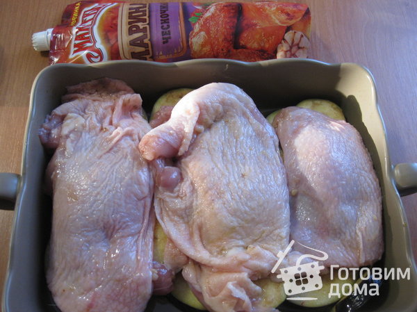Курица с баклажанами под чесночным маринадом. фото к рецепту 4