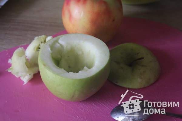 Запеченные фаршированные яблоки фото к рецепту 4