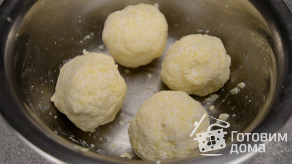 Хачапури с сыром сулугуни на сковороде фото к рецепту 2
