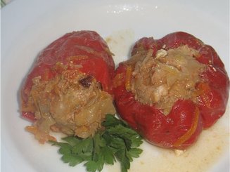 Перцы, фаршированные капустой с фаршем