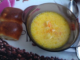 Морковный суп с сыром