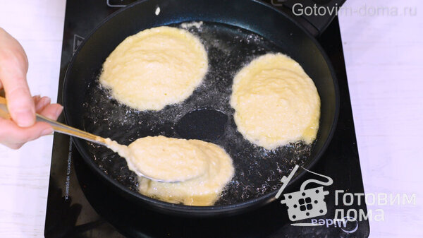 Аппетитные драники с фаршем: рецепт сочного блюда с золотистой корочкой (Фото)