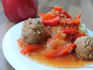 Спагетти с фрикадельками "Sugo"