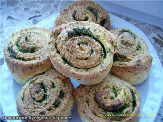Творожные булочки с укропом и чесноком