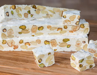 Классическая итальянская нуга - Torrone